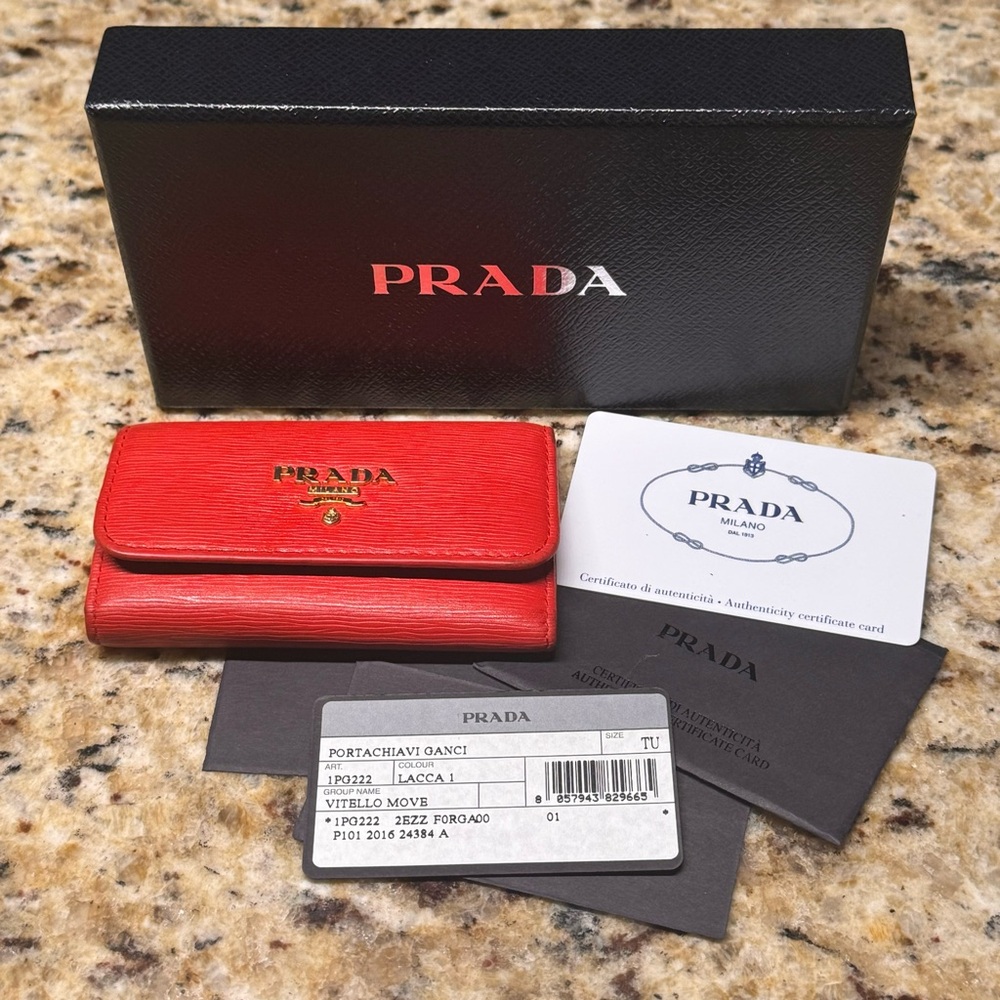 Prada 6 Key Holder